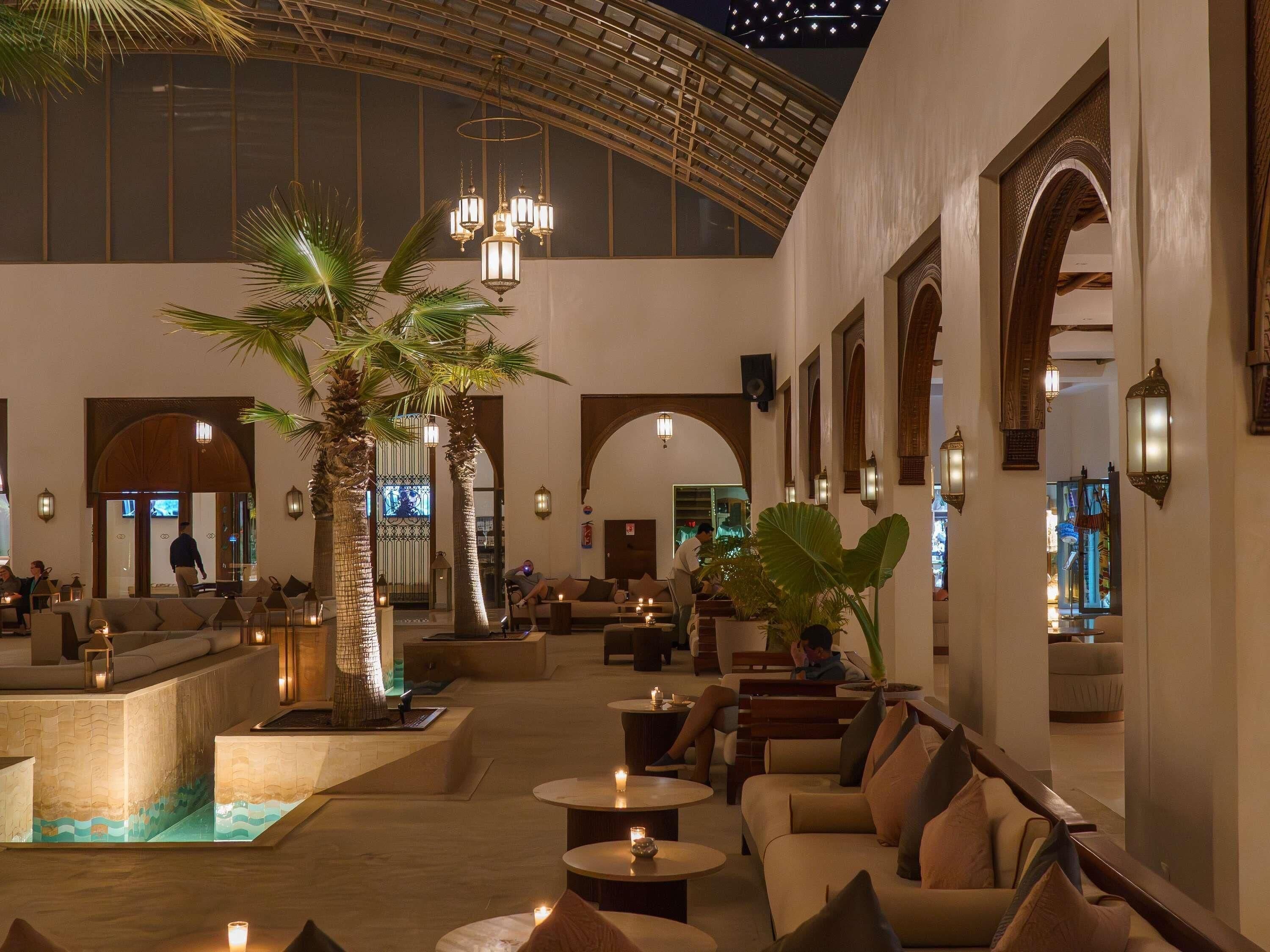 Sofitel Agadir pool og strandområde